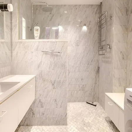 Appartamento 190m2 Modern Mansion In Central *