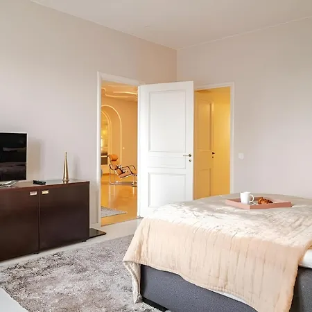 190m2 Modern Mansion In Central